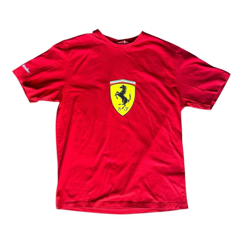 Scuderia Ferrari Red T- Shirt Size Medium Red Racing Team Ferrari Big Logo Mint